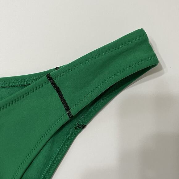 Victoria’s Secret 2pc Bikini Set Size S Green Sporty Brazilian Scoop Bottom NEWl - Picture 7 of 10